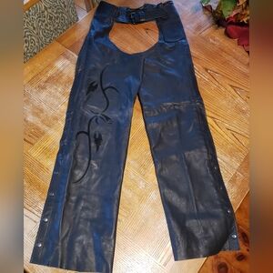 Unik Ultra women's leather chaps size S
